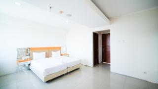 Strategic Studio Apartment at High Point Serviced By Travelio - Siwalapkerto - 2