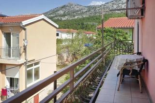 Apartment PINK in Starigrad Paklenica only 200 m from the sea - Starigrad-Paklenica - 6