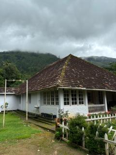 Merchiston Estates Bungalow - Ponmudi - 6