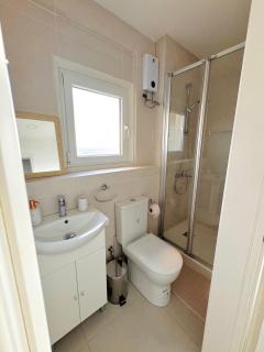 Sea view 3 bedrooms apartment - Limassol - 1