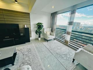 Perry West 3 Bedroom with dsq - 2