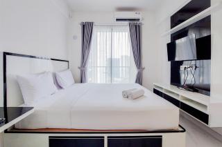 Fancy and Nice Studio at 20th Floor Sky House BSD Apartment By Travelio - 4
