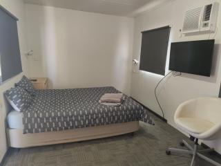 Nullagine Hotel - - 9