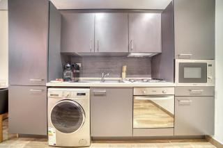 Stylish Studio in JBR - Beach Access - Dubai - 9