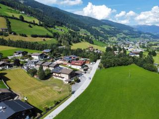 Haus Eckhausl Big Family - Bramberg am Wildkogel - 4