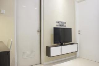 Cozy High Floor 1BR Apartment at Parahyangan Residence By Travelio - 3