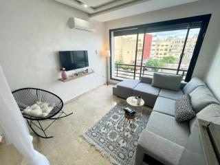 Joli cocon en plein centre a10 min a pieds de la corniche - Casablanca - 2
