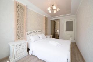 Apartments Prospekt Svobody 6/8 - 9