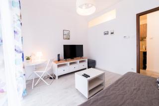 Poznań Wschód Homely Apartment - Poznan - 2