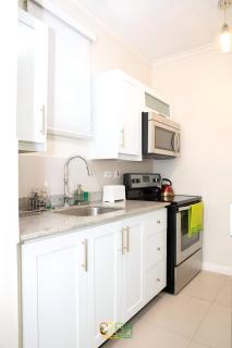 1-Bed Smart Access Condo Near Bob Marley Museum - 4