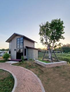 Lan Nam Ob Duen ลานน้ำโอบเดือน - 7