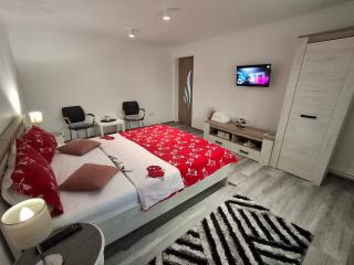 Criss Apartament Central - Deva - 7