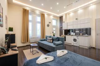 Zippy Home of Harmony - Budapest - 2