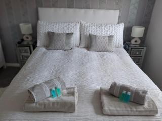 HOME from HOME GUEST HOUSE - Rochford - 1