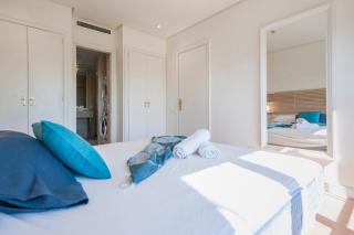 elegante apartamento con parking y gym en urbanización de Lujo en Aravaca - Madrid - 1