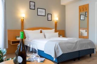 Weinstraße No 8 "Einfach-Gut-Übernachten" - 9