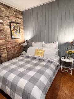 The Coachhouse - studio apartment - Goulburn - 8