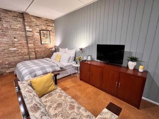 The Coachhouse - studio apartment - Goulburn - 4