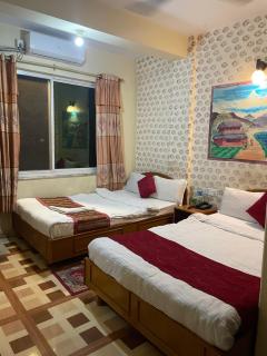 The Tranqulity Inn - Pokhara - 9