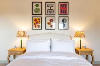 Stable Flat on Gorgeous Rural Farm - 1