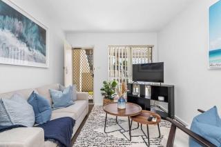 3 Cute Cunningham close to Subiaco - sleeps 2 - Perth - 8