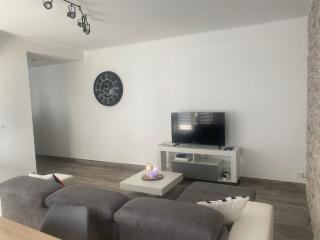 T2 centre-ville, tout équipé, 1 chambre, 1 à 5 pers, climatisation, balcons, parking privé - Lorient - 5