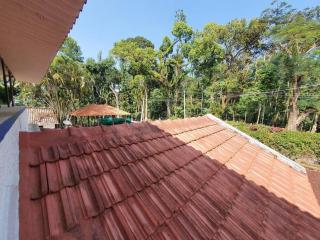 Misty Woods Homestay - Best homestay in Chikmagalur - Aldūr - 8