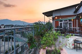 Valley Cafe and Stay - Kathmandu - 2