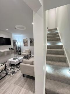 Entire House - Near Etihad stadium and Central Manchester - 4