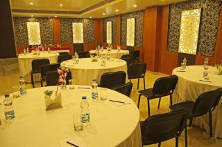Hotel Sonar Tori - Agartala - 7