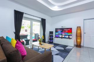 Pool Villa Pattaya Phratumnak C1 - 4 bedroom - 0