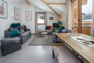 Chalet Renard Fou -Luxury 2 Bedroom Apartment - Morzine - 2