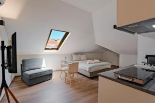 Lovely studio fully equipped near subway N10 - Shared bathroom with another Studio - Lisboa - 0