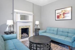 Beautiful Rehabbed Unit in Shaw Community - 4226b - 9