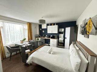 Preston Room Let - Yeovil - 5
