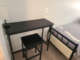 GATWICK Single ROOM - 8