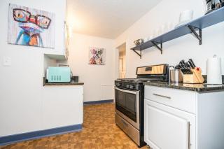 Mural studio-near Plaza District - 2