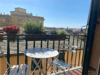 Angie's Apartment Genoa City Center - Genova - 3
