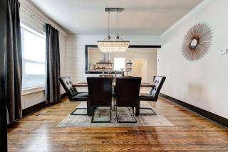 Howes Capitol I - Sleek & stylish walk to OU Med - Oklahoma City - 2