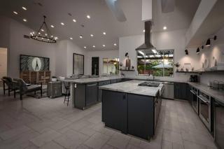 Best Location in Phoenix! 5500ft 6BD-6BA Pool-Spa-Game Room - Phoenix - 7