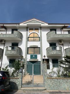 Don Michele Apartments - Gizzeria - 7