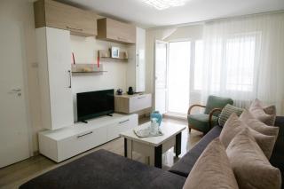 Helen Apartment - Bucarest - 9