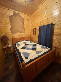 Bear Cub Cabin is a cozy 1 bedroom and loft oasis - 6