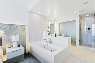 2 BR Luxury Beach Apartment with Resort Amenities - Fort Lauderdale - 7
