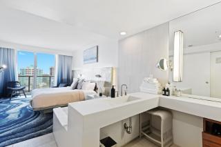 2 BR Luxury Beach Apartment with Resort Amenities - Fort Lauderdale - 6