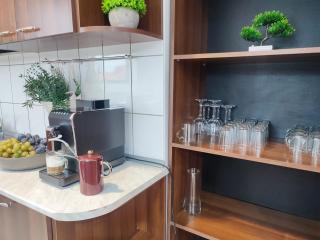 Cazare cu acces gratuit la zona de coworking place - 4