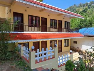 John Cottage - Anachal - 0