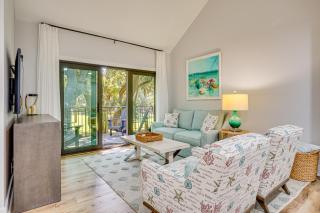 Less Than 1 Mi to Seabrook Island Beach Sunny Retreat! - Seabrook Island - 0