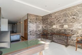 Amplio y Céntrico en Av. Libertador Ideal Familias - 8