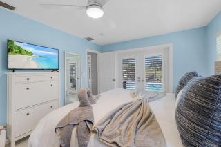 Pool Time and Fun Times at Mermaid Dream - Cape Coral - 9